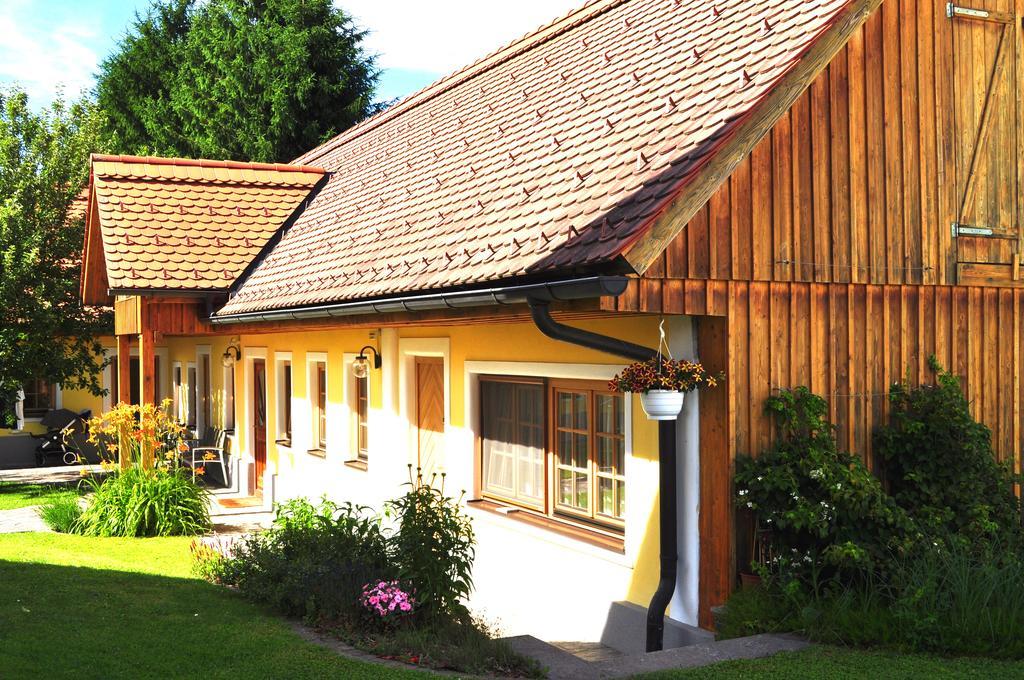 Haus Schönegger Kitzeck im Sausal Exterior foto