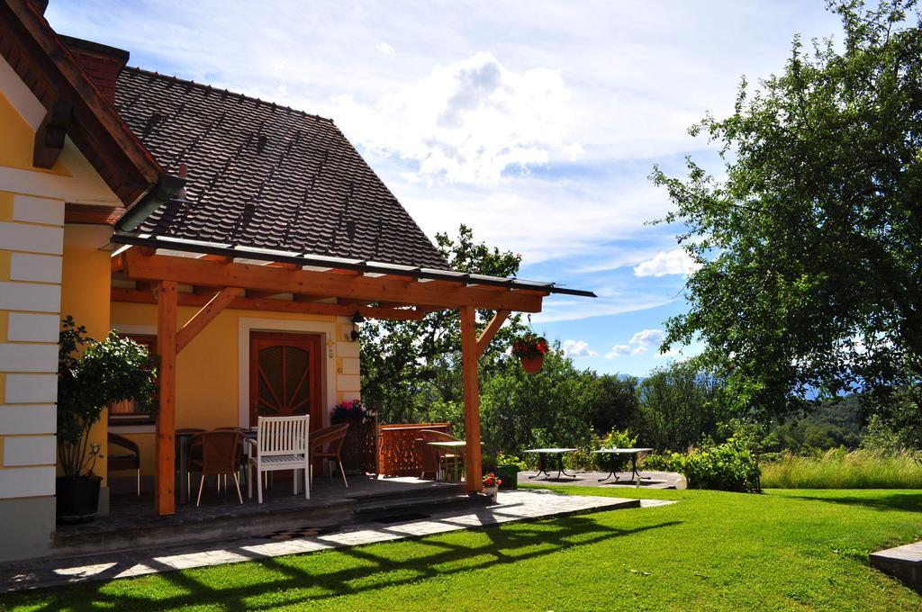 Haus Schönegger Kitzeck im Sausal Exterior foto